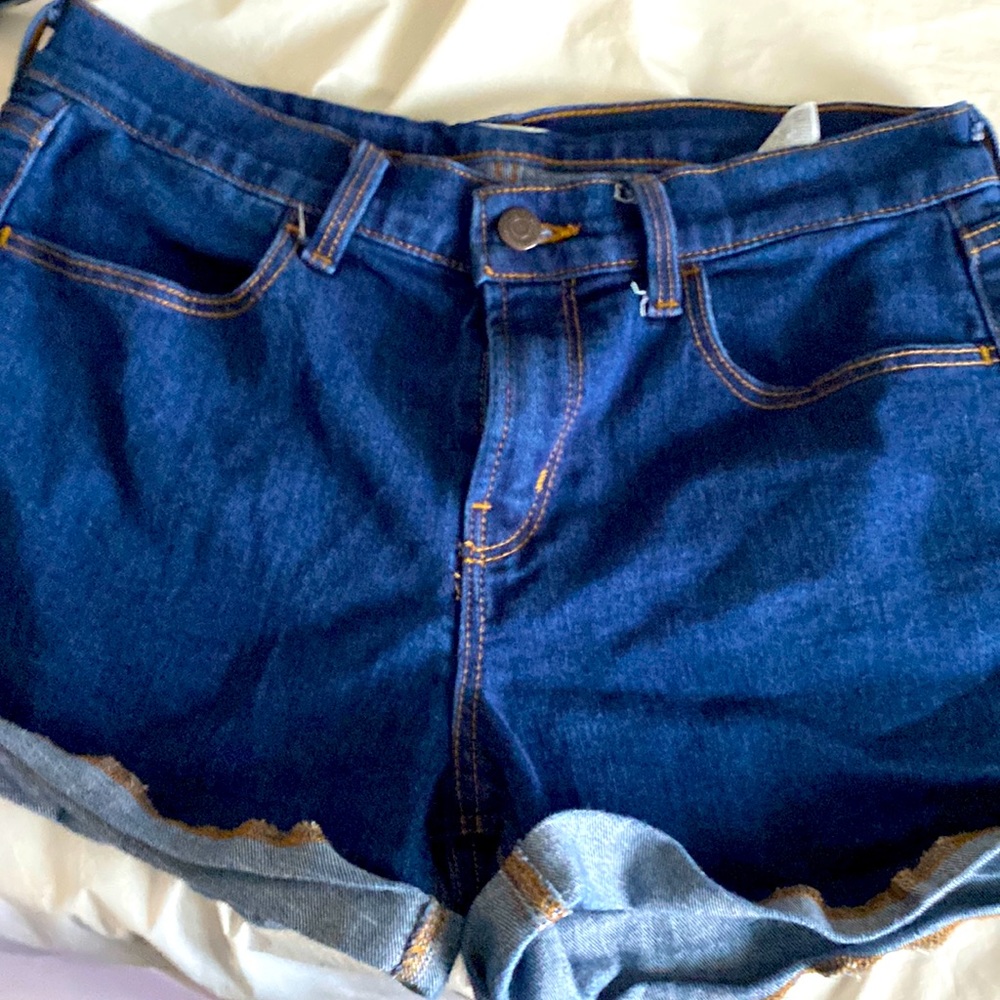 Old Navy shorts size 8